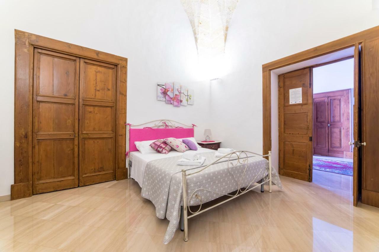 B&B La Campana Salentina 갈라토네 외부 사진